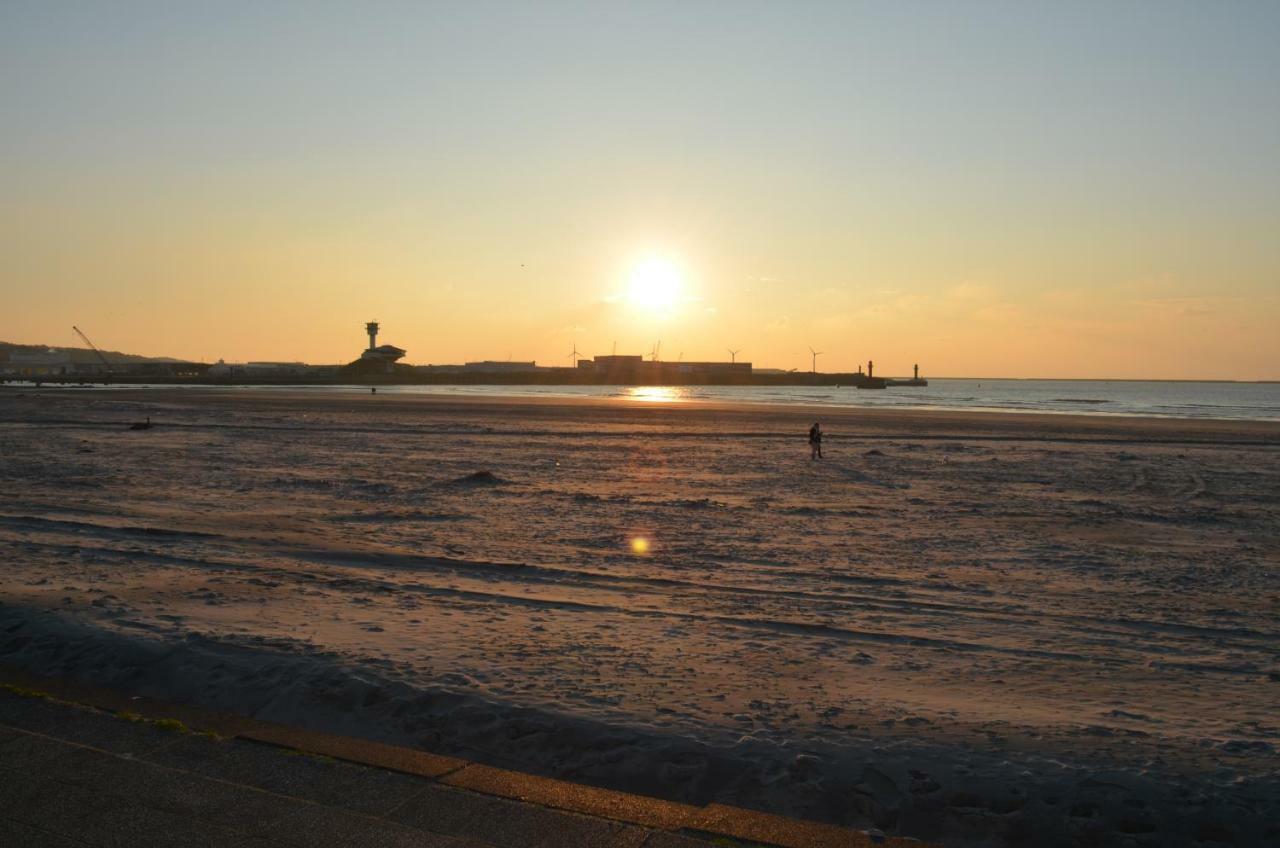 Appart proche plage Nausicaa Boulogne-sur-Mer Extérieur photo
